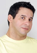 Acácio Santos - Director